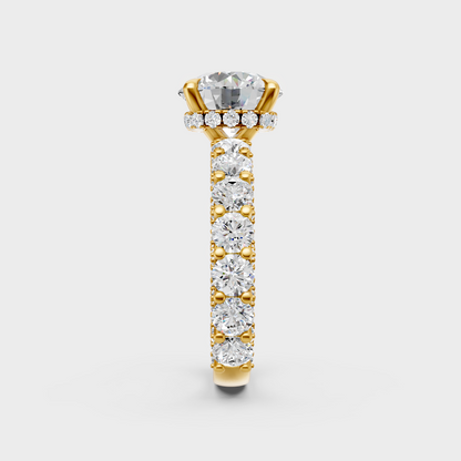 Sustainable yellow gold solitaire with a Gli-certified round-cut lab-grown diamond