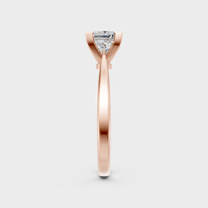 Modern rose gold solitaire ring with a brilliant sustainable princess diamond