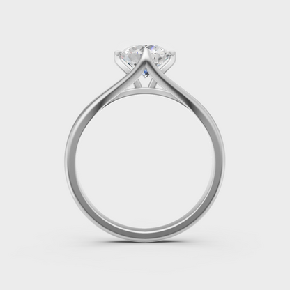 High-Polish 950 Platinum Round-Cut Lab Diamond Ring For Maximum Sparkle