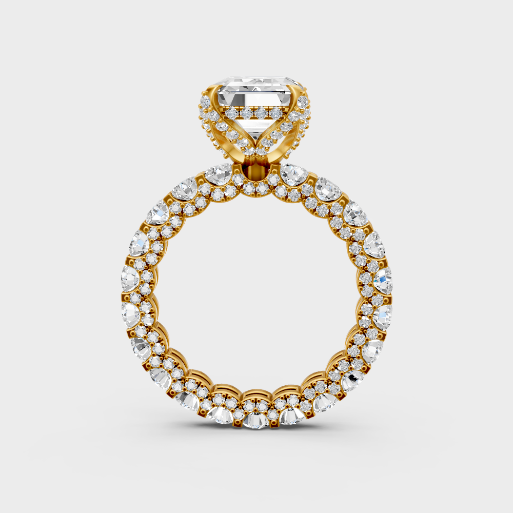 Hallmarked 18K Yellow Gold Ring With 7.28Ct Brilliant Emerald Lab Diamond Showcase