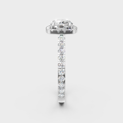 High-Polish 950 Platinum Round Lab Diamond Halo Ring For Maximum Brilliance