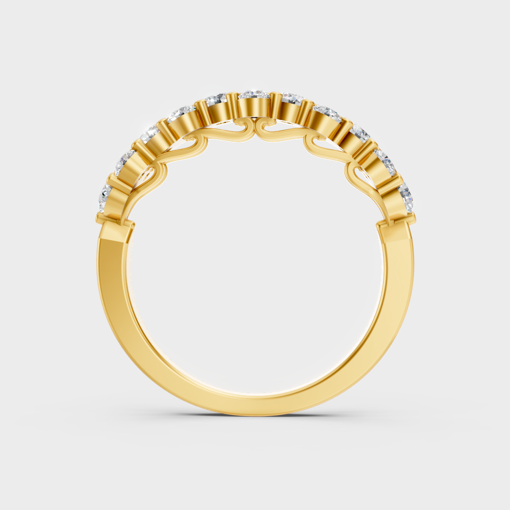 Sustainable Yellow Gold Wedding Band With A Brilliant Round Diamond