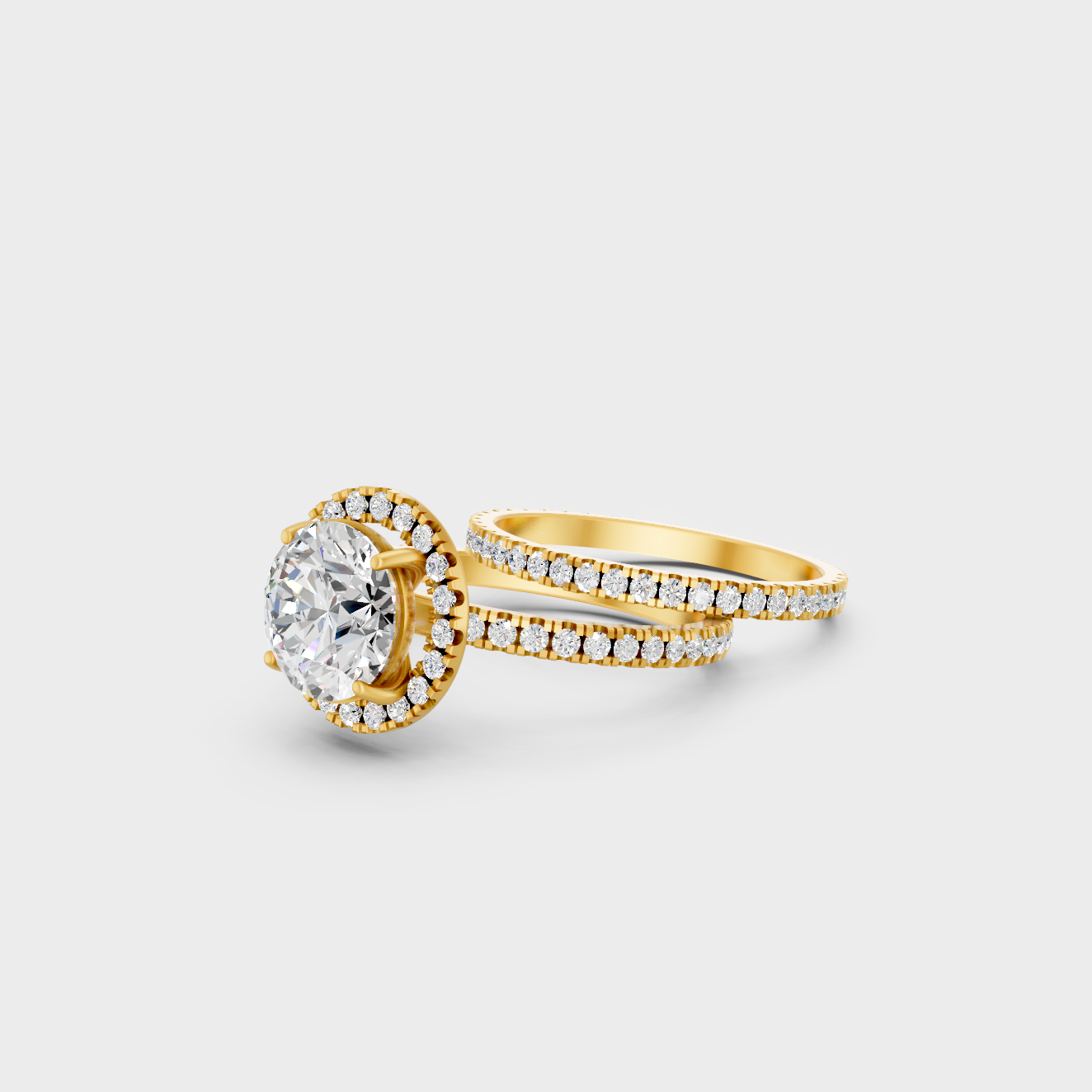 2.83 Carat Round Halo Diamond Ring Set In Yellow Gold