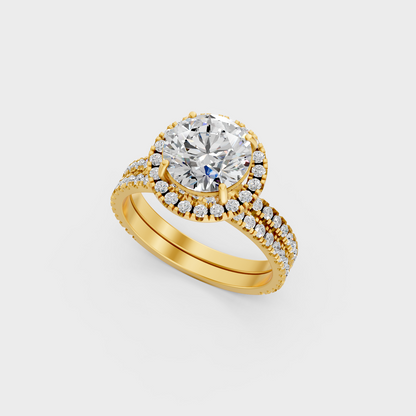 Luxury Round Halo Diamond Ring Set In Yellow Gold Elegant Jewelry