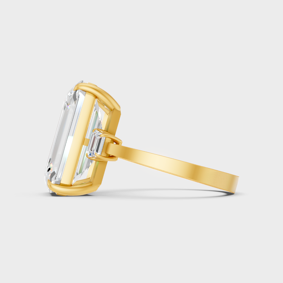Elegant Emerald Proposal Ring In Yellow Gold