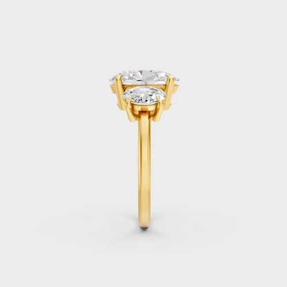 Elegant Oval Proposal Ring In Yellow Gold