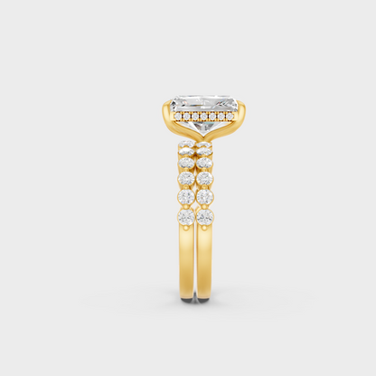 Elegant Radiant Proposal Ring Set In Yellow Gold