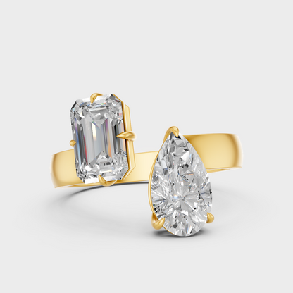 Luxury Toi Et Moi Diamond Ring In Yellow Gold With Emerald And Pear Diamonds
