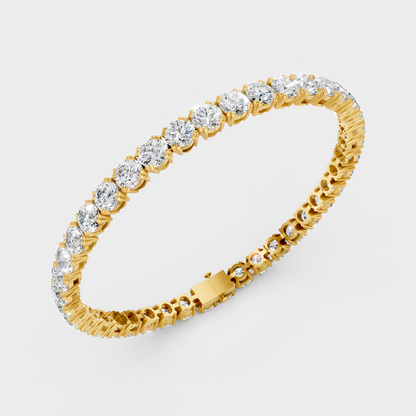 Brilliant Round Cut Diamond Bracelet Yellow Gold
