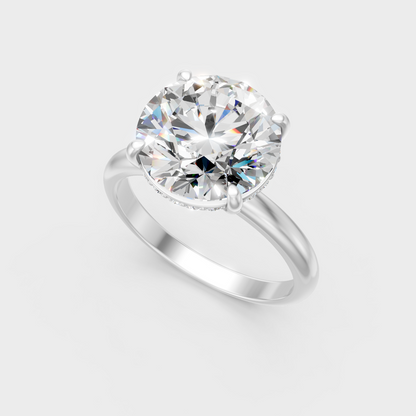  Sleek 18K White Gold Halo Ring Featuring Round Lab-Grown Diamond
