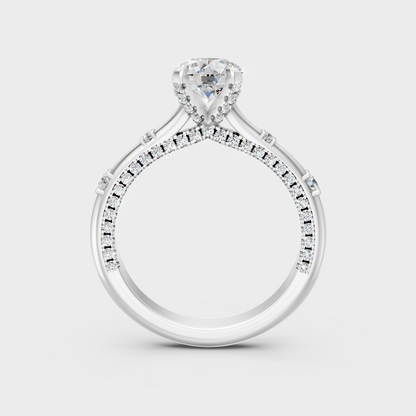 High-Polish 950 Platinum Round Lab Diamond Ring For Maximum Shine