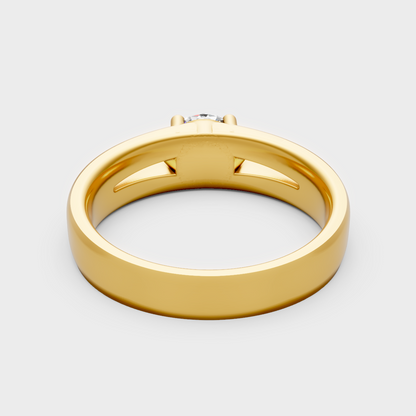 Hallmarked 18K Yellow Gold Ring With 1.15Ct Brilliant Round Lab Diamond Showcase