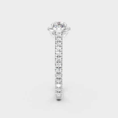 High-Polish 950 Platinum Round Lab Diamond Halo Ring For Maximum Shine