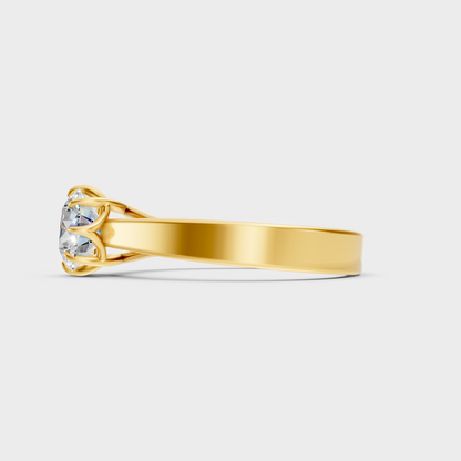 Sustainable Yellow Gold Ring With A Brilliant Lab-Grown Diamond