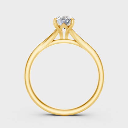 Oval Statement Ring In Yellow Gold Luxury Jewelry