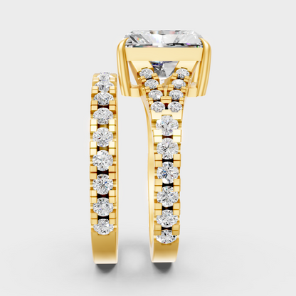 Yellow Gold Anniversary Ring Set With Round Accent Stones